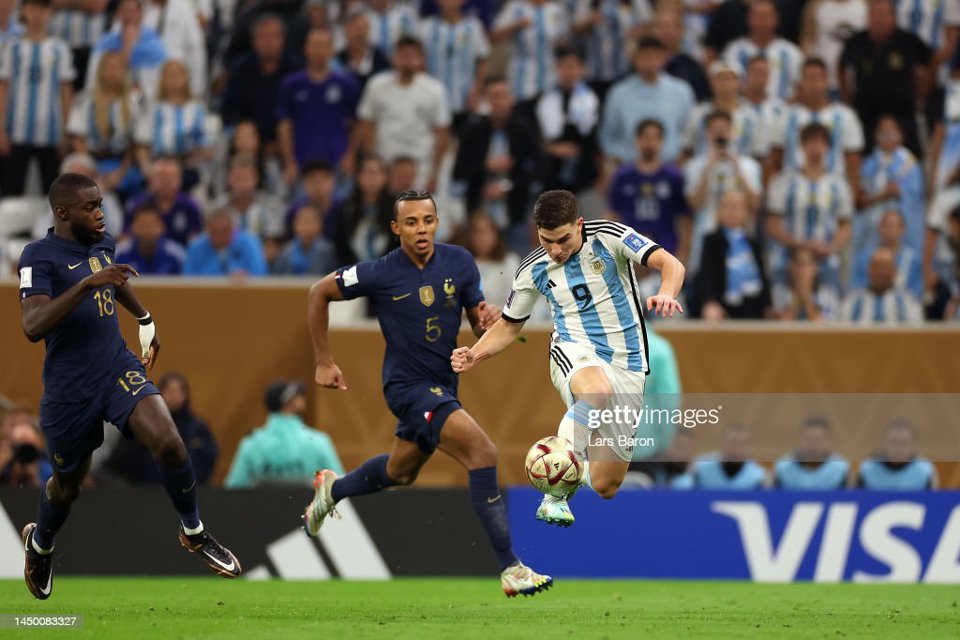 Messi toả sáng, tuyển Argentina vô địch World Cup sau 36 năm chờ đợi - Ảnh 5