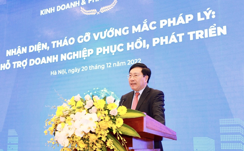 Ph&oacute; Thủ tướng Thường trực Ch&iacute;nh phủ Phạm B&igrave;nh Minh ph&aacute;t biểu tại Diễn đ&agrave;n