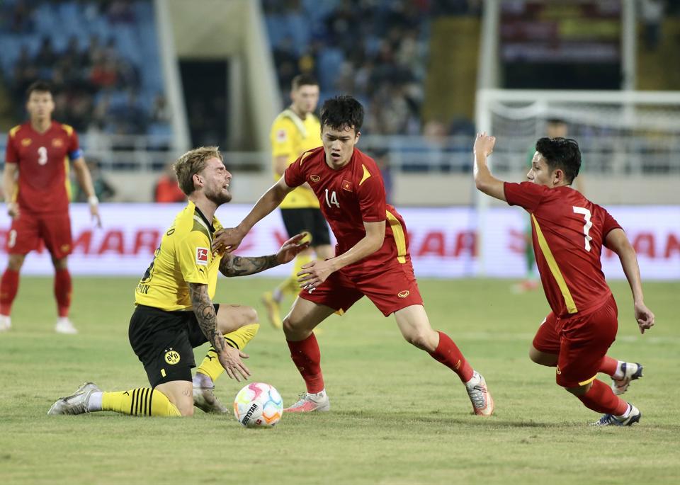 Tuyển Việt Nam bước vào hành trình chinh phục chức vô địch AFF Cup 2022. Ảnh: Ngọc Tú