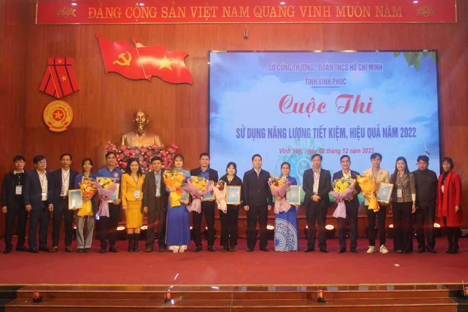 C&aacute;c đại diện tham dự cuộc thi