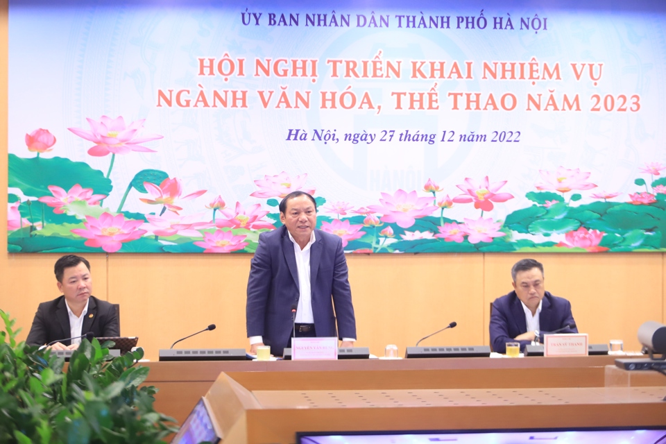 Bộ trưởng Bộ VHTT&amp;DL Nguyễn Văn H&ugrave;ng ph&aacute;t biểu.