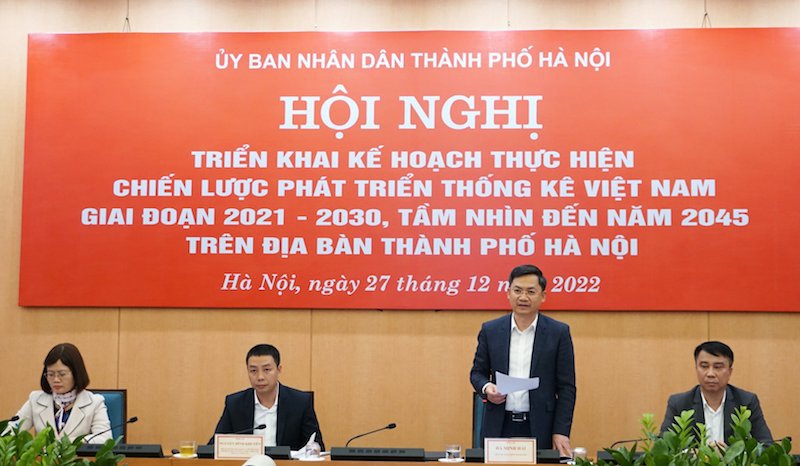 Ph&oacute; Chủ tịch UBND TP H&agrave; Minh Hải ph&aacute;t biểu tại Hội nghị