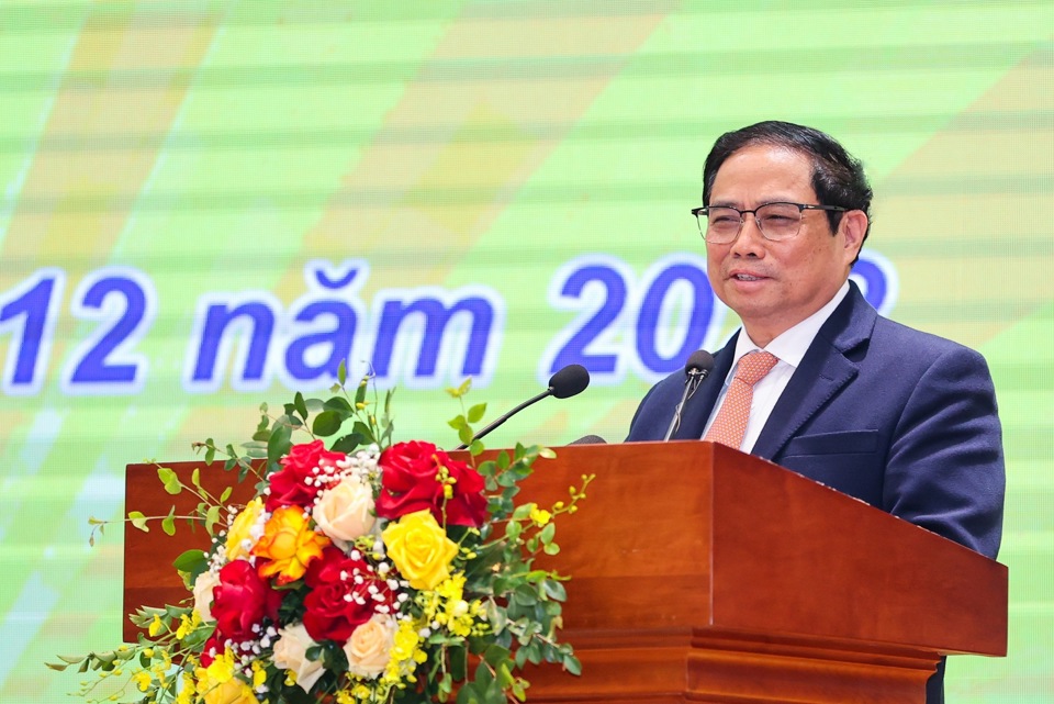 Thủ tướng Phạm Minh Ch&iacute;nh ph&aacute;t biểu chỉ đạo tại hội nghị. Ảnh: VGP
