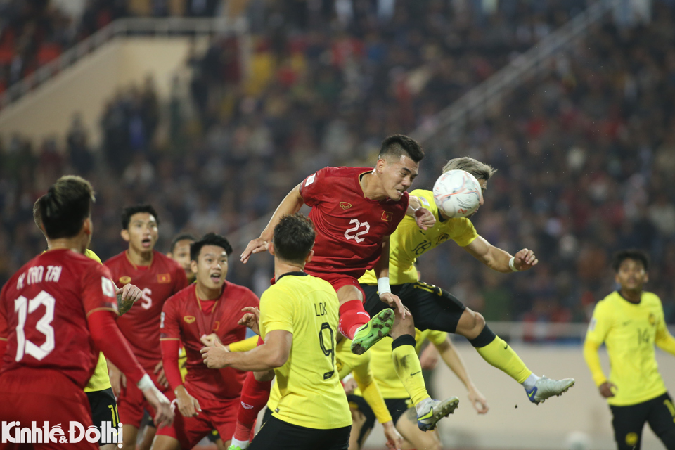 Đ&acirc;y l&agrave; b&agrave;n thắng thứ hai của Tiến Linh tại AFF Cup 2022, tiền đạo của tuyển Việt Nam trước đ&oacute; đ&atilde; ghi b&agrave;n v&agrave;o lưới tuyển L&agrave;o trong chiến thắng 6-0.