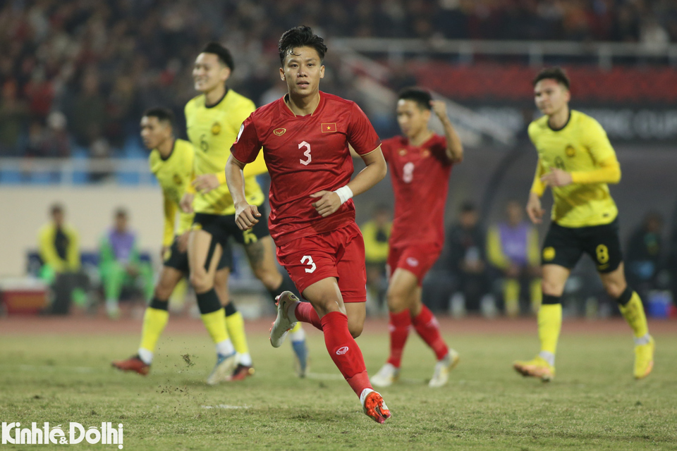 Quang Hải kiến tạo đẳng cấp cho Hoàng Đức ghi bàn sau 3 phút trên sân - Ảnh 4