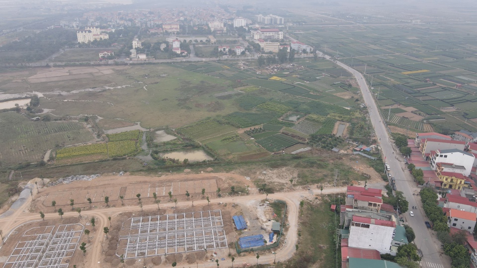 TP Hà Nội quyết liệt trong việc thu hồi các dự án bỏ hoang. Trong ảnh: Một dự án chậm triển khai tại xã Tiền Phong, huyện Mê Linh. Ảnh: Công Hùng