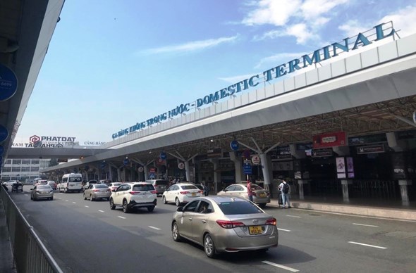 Sắp có thêm 14 tuyến vận chuyển hành khách từ sân bay Tân Sơn Nhất - Ảnh 1