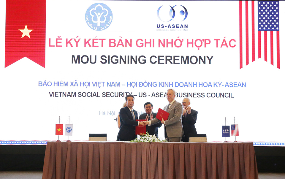 BHXH Việt Nam k&yacute; kết Bản ghi nhớ hợp t&aacute;c với Hội đồng Kinh doanh Hoa Kỳ - ASEAN.