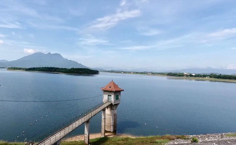 Hồ Suối Hai đóng vai trò quan trọng đối với công tác chống hạn vụ Xuân. Ảnh: Lâm Nguyễn