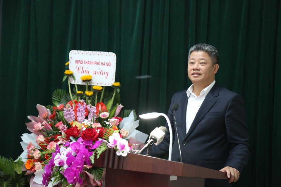 Ph&oacute; Chủ tịch UBND TP H&agrave; Nội Nguyễn Mạnh Quyền ph&aacute;t biểu chỉ đạo hội nghị.
