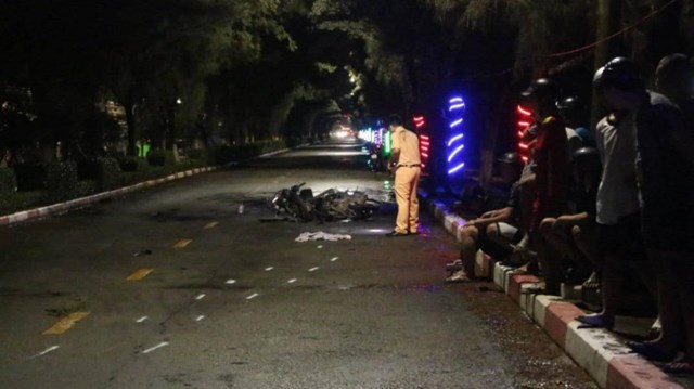 Tai nạn giao thông hôm nay (11/1/2023): Ba người ngã văng xuống đường, bất tỉnh - Ảnh 1