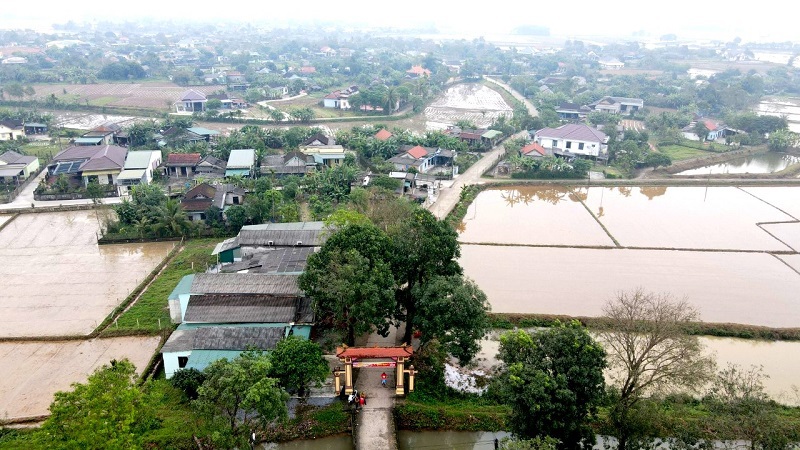 Ng&ocirc;i l&agrave;ng Đại An Kh&ecirc; y&ecirc;n b&igrave;nh giữa c&aacute;nh đồng - nơi sản sinh ra b&aacute;nh t&eacute;t mặt trăng nức tiếng.