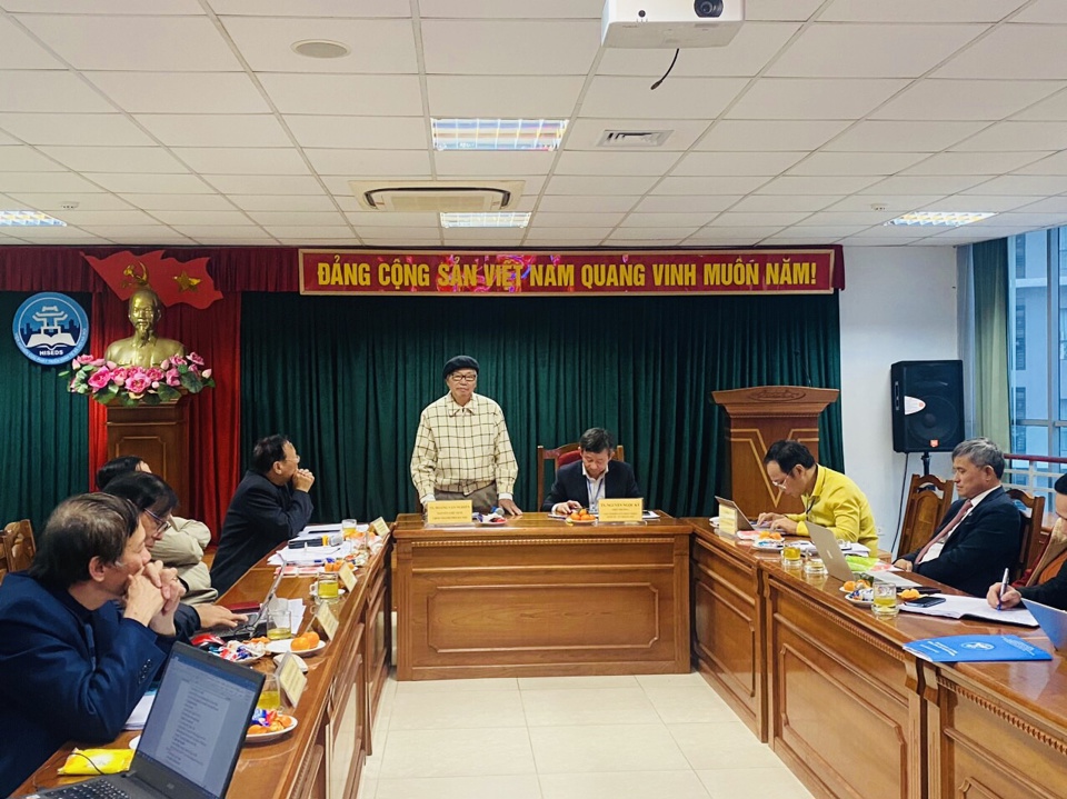 Nguy&ecirc;n Chủ tịch UBND TP H&agrave; Nội Ho&agrave;ng Văn Nghi&ecirc;n b&agrave;y tỏ tin tưởng v&agrave;o những mục ti&ecirc;u chiến lược m&agrave; Viện Nghi&ecirc;n cứu ph&aacute;t triển kinh tế&nbsp; - x&atilde; hội đặt ra