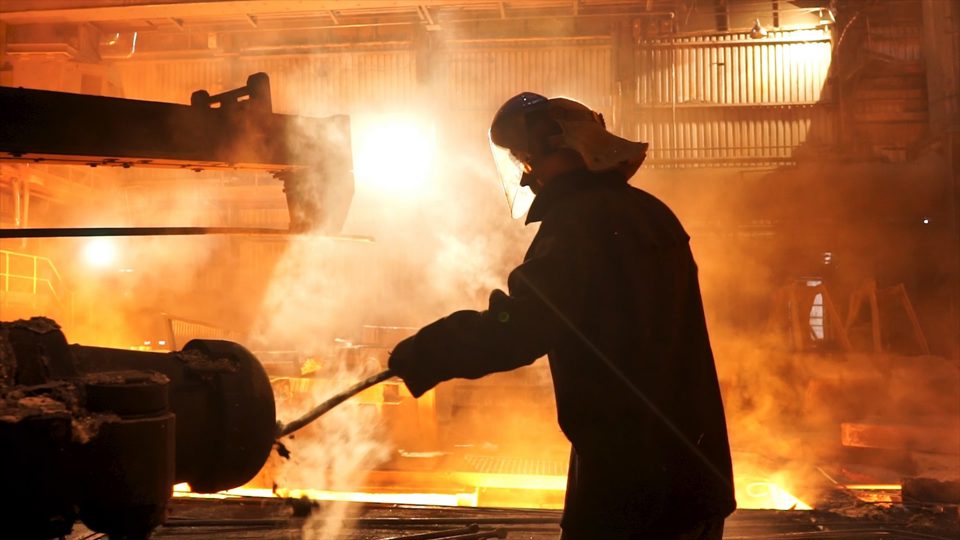 British Steel xem x&eacute;t cắt giảm tới 1.200 việc l&agrave;m tại Scunthorpe (Anh). Ảnh: PBC