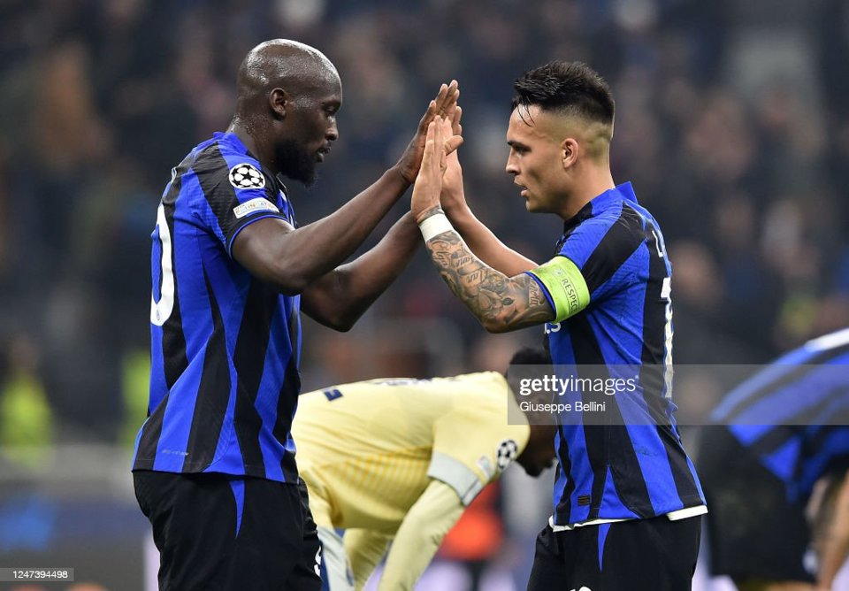 Lukaku toả s&aacute;ng gi&uacute;p Inter Milan đ&aacute;nh bại Porto.