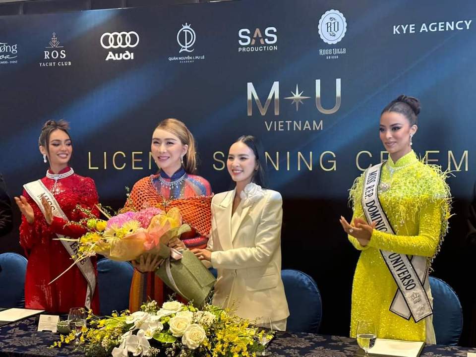Họp b&aacute;o về bản quyền cử đại diện Việt Nam thi Miss Universe diễn ra s&aacute;ng nay 24/2 tại TP Hồ Ch&iacute; Minh. Ảnh: VNFB