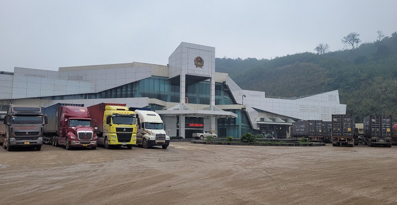 Cửa khẩu Quốc tế Cầu Treo ở huyện Hương Sơn, tỉnh H&agrave; Tĩnh.