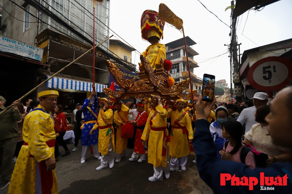 Hội đ&igrave;nh Ho&agrave;ng l&agrave; một n&eacute;t đẹp văn h&oacute;a của người d&acirc;n Cổ Nhuế h&agrave;ng ngh&igrave;n năm nay.