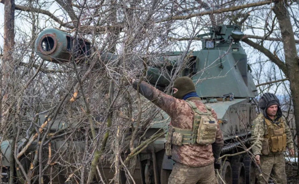 C&aacute;c lực lượng Nga đ&atilde; đẩy mạnh chiến dịch nhằm kiểm so&aacute;t th&agrave;nh phố Bakhmut miền đ&ocirc;ng Ukraine, theo qu&acirc;n độ Ukraine. Ảnh: Reuters