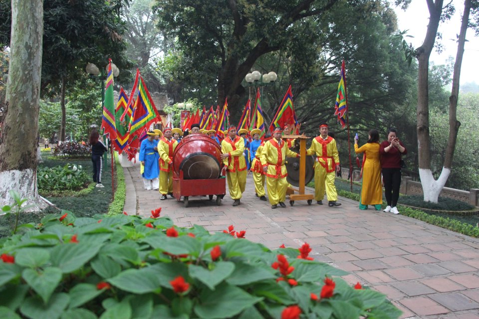 Quận Ba Đình: Ấn tượng lễ hội Ngày hóa của Đức Thánh Linh Lang Đại Vương - Ảnh 3