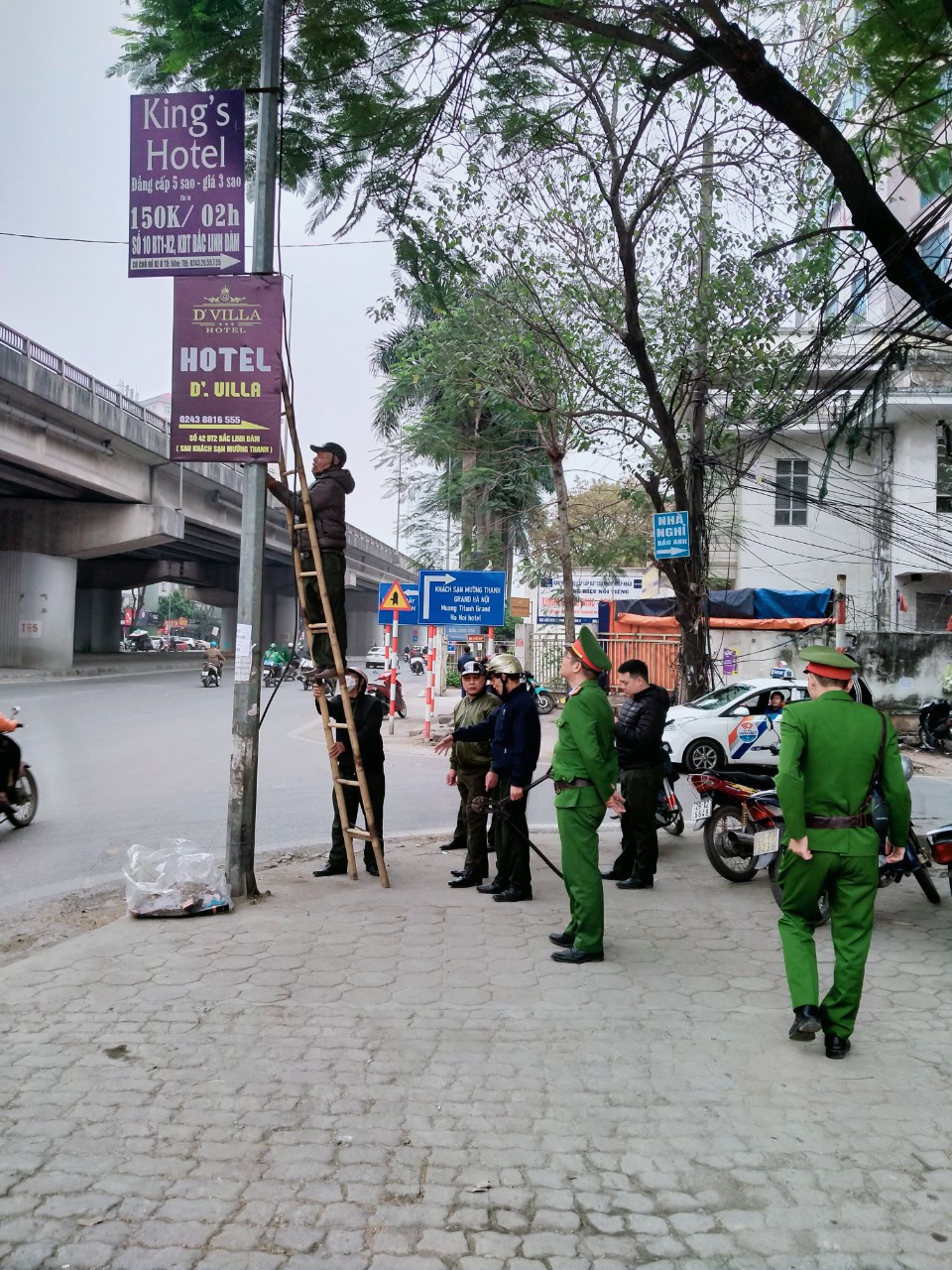 Việc ra qu&acirc;n lập lại trật tự của CA, d&acirc;n ph&ograve;ng như hiện nay cũng chỉ giải quyết phần ngọn của vấn đề. Ảnh TA