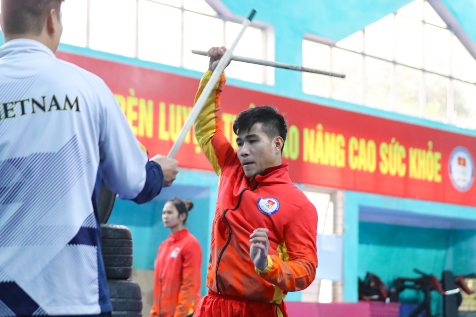Đội tuyển Arnis Việt Nam đặt mục ti&ecirc;u gi&agrave;nh 2 - 3 HCV tại SEA Games 32. Ảnh: Như Đạt.