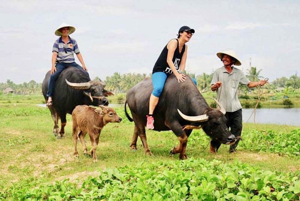 Nhiều cộng đồng làng quê hồi sinh nhờ làm du lịch