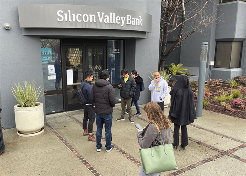 Ngân hàng Sillicon Valley chính thức sụp đổ. Ảnh: CNN