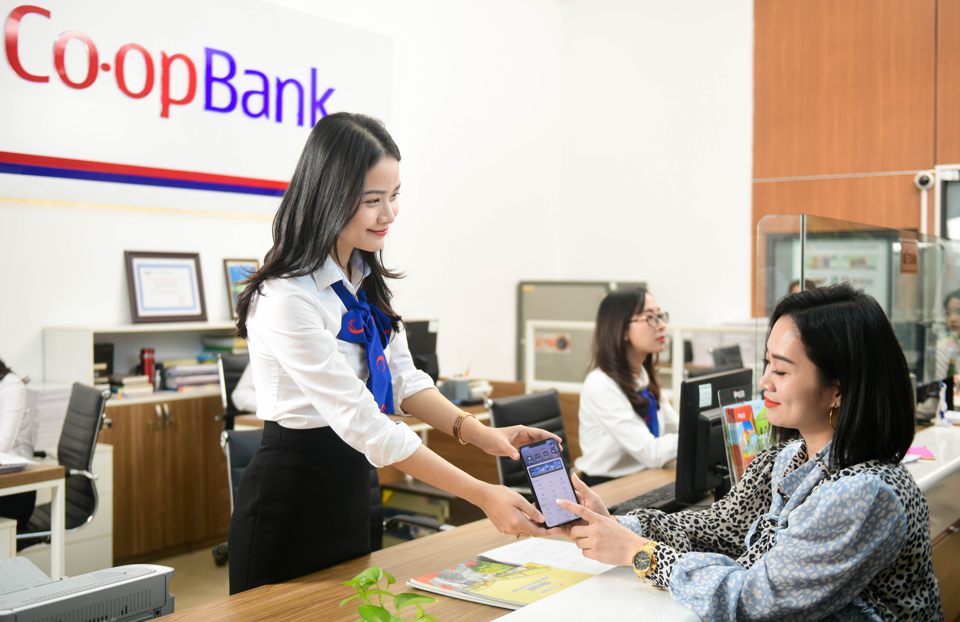 Co-opBank Mobile Banking ng&agrave;y c&agrave;ng lan tỏa tới th&agrave;nh vi&ecirc;n QTDND v&agrave; kh&aacute;ch h&agrave;ng c&aacute; nh&acirc;n