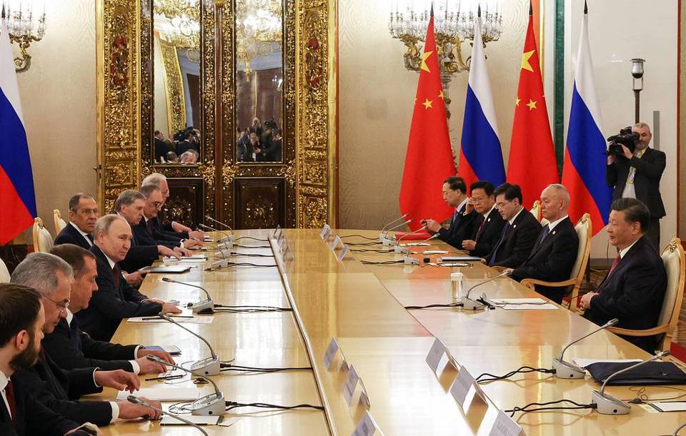 Tại cuộc hội đ&agrave;m ch&iacute;nh thức giữa Tổng thống Nga Vladimir Putin v&agrave; Chủ tịch Trung Quốc Tập Cận B&igrave;nh tại Điện Kremlin ng&agrave;y 21/3. Ảnh: Tass