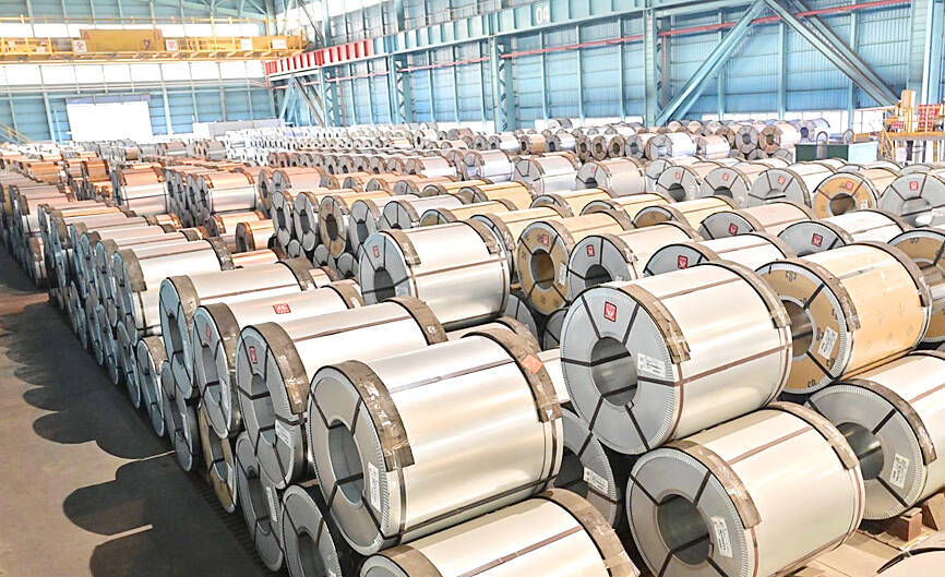 Gi&aacute; th&eacute;p kỳ hạn quay đầu giảm. Ảnh: China steel