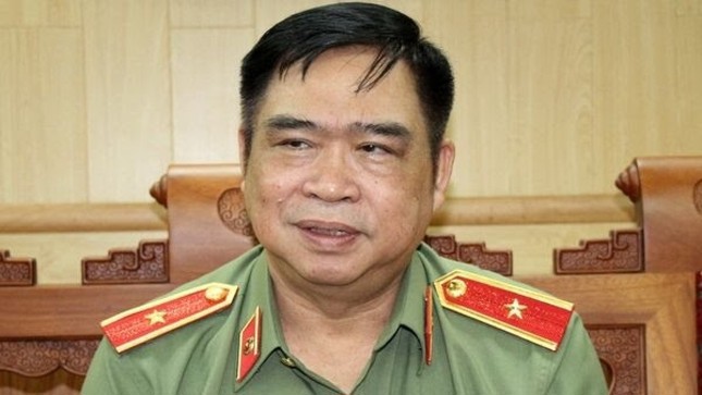 Thiếu tướng Đỗ Hữu Ca bị khai trừ ra khỏi Đảng.