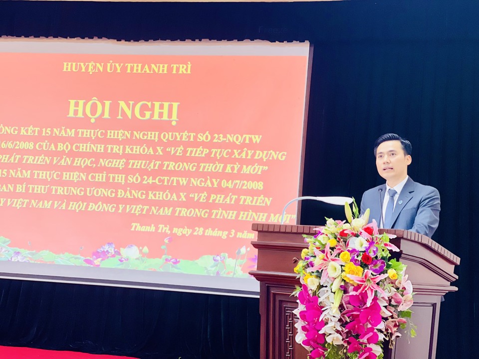 Trưởng ban Tuy&ecirc;n gi&aacute;o Huyện ủy Thanh Tr&igrave; L&yacute; Duy Xu&acirc;n th&ocirc;ng tin về kết quả thực hiện Nghị quyết số 23-NQ/TW v&agrave;&nbsp;Chỉ thị số 24- CT/TW