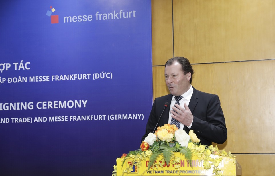 Chủ tịch ki&ecirc;m Tổng Gi&aacute;m đốc Tập đo&agrave;n Messe Frankfurt Wolfgang Marzin