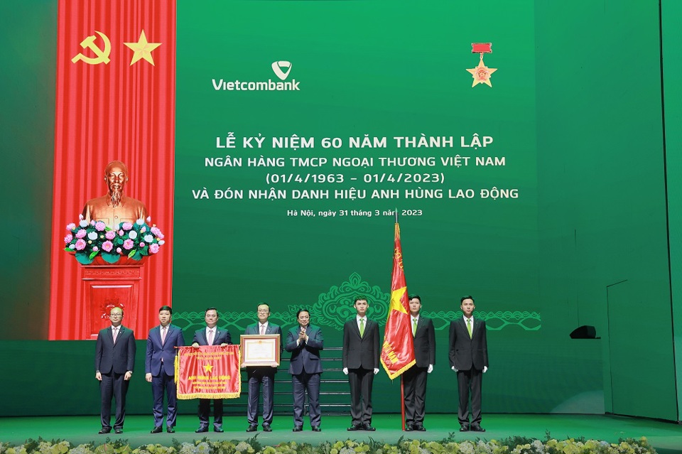 Tin tức hình ảnh video clip mới nhất về Ngân hàng TMCP Ngoại thương Việt  Nam Vietcombank