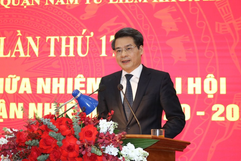 Trưởng ban Nội ch&iacute;nh Th&agrave;nh ủy Nguyễn Quang Đức ph&aacute;t biểu chỉ đạo tại hội nghị.