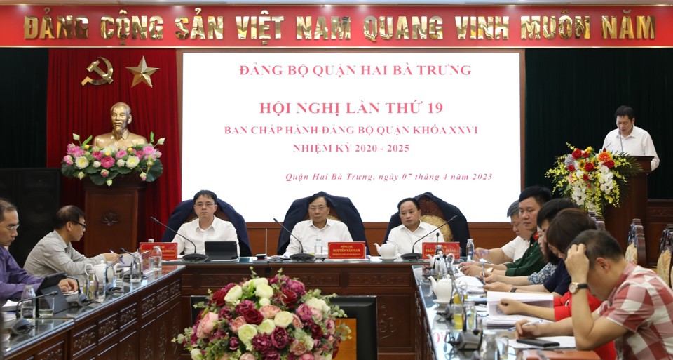 Quang cảnh Hội nghị lần thứ 19 Ban Chấp h&agrave;nh Đảng bộ quận Hai B&agrave; Trưng kh&oacute;a XXVI, nhiệm kỳ 2020-2025.