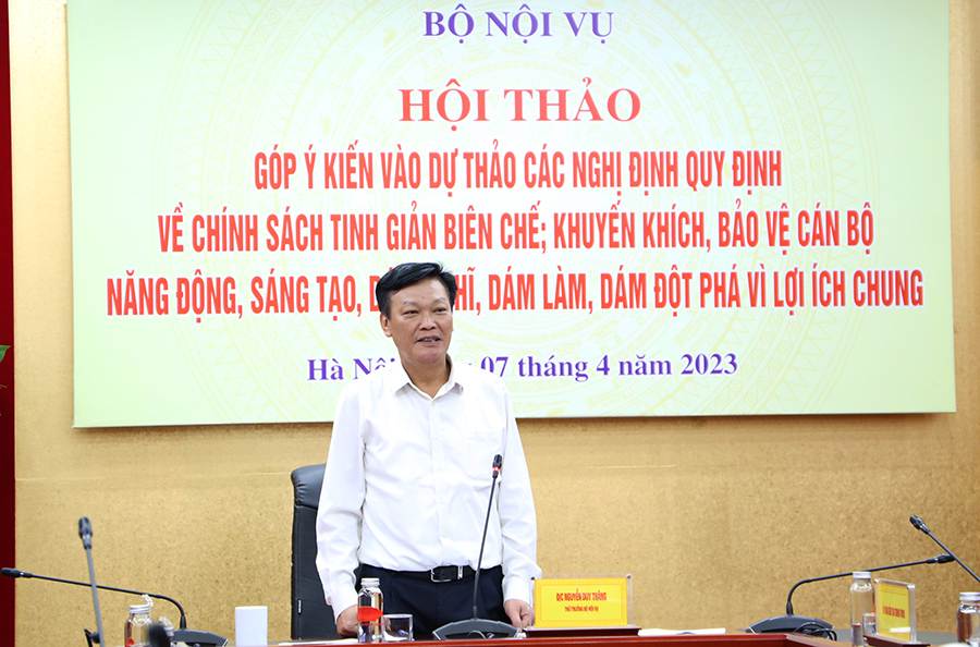 Thứ trưởng Bộ Nội vụ Nguyễn Duy Thăng chủ tr&igrave; Hội thảo
