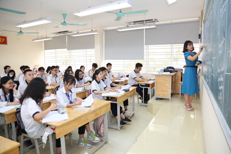 Học sinh đoạt giải học sinh giỏi cấp TP của Hà Nội không được hưởng chế độ ưu tiên nào tại kỳ thi vào lớp 10 công lập của Hà Nội. Ảnh: Hải Linh