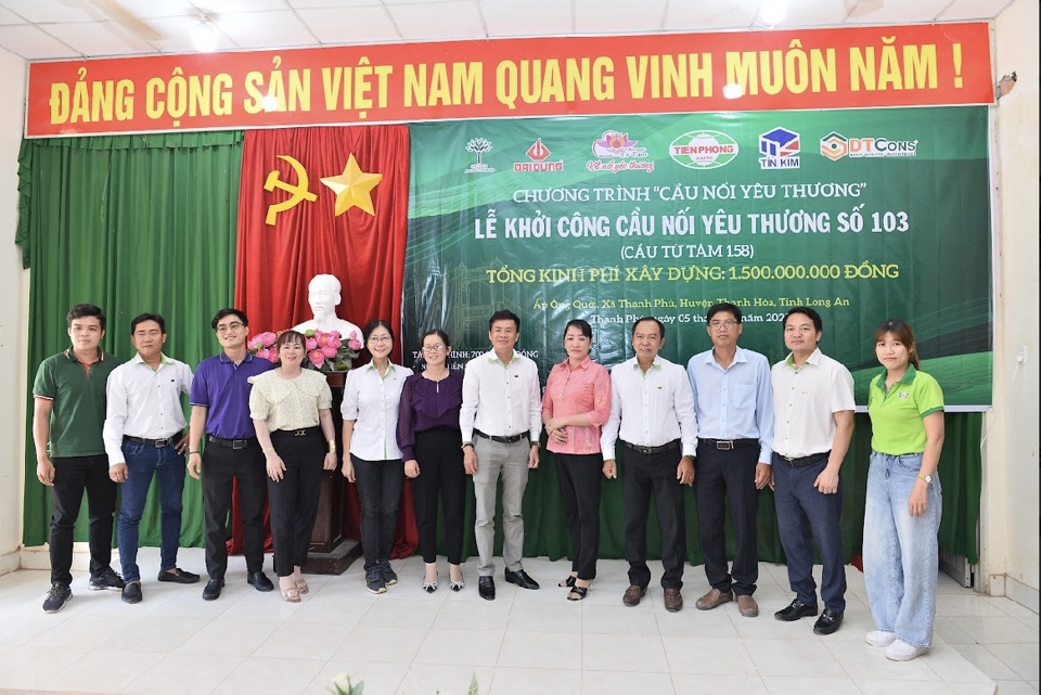 Nhựa Tiền Phong - Hành trình “Cầu nối yêu thương” tháng Tư - Ảnh 3