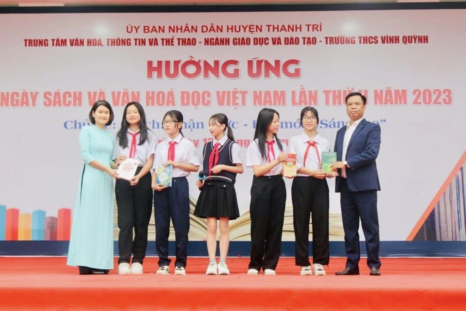 Thúc đẩy niềm đam mê đọc sách trên địa bàn huyện Thanh Trì