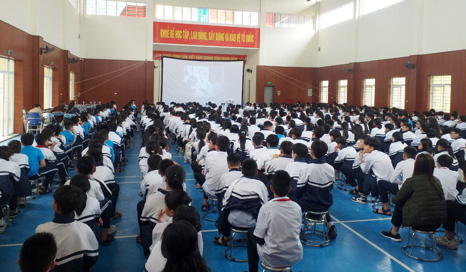 Hơn 4.600 học sinh huyện Đan Phượng đ&atilde; được phục vụ chiếu phim miễn ph&iacute;.