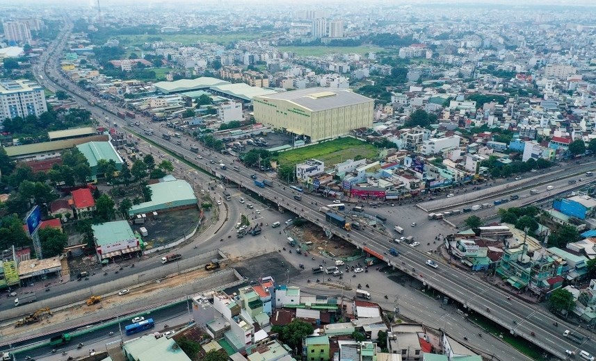 Dự &aacute;n cao tốc TP Hồ Ch&iacute; Minh - Mộc B&agrave;i đưa v&agrave;o khai th&aacute;c sẽ giảm &aacute;p lực giao th&ocirc;ng tr&ecirc;n quốc lộ 22 đang qu&aacute; tải.