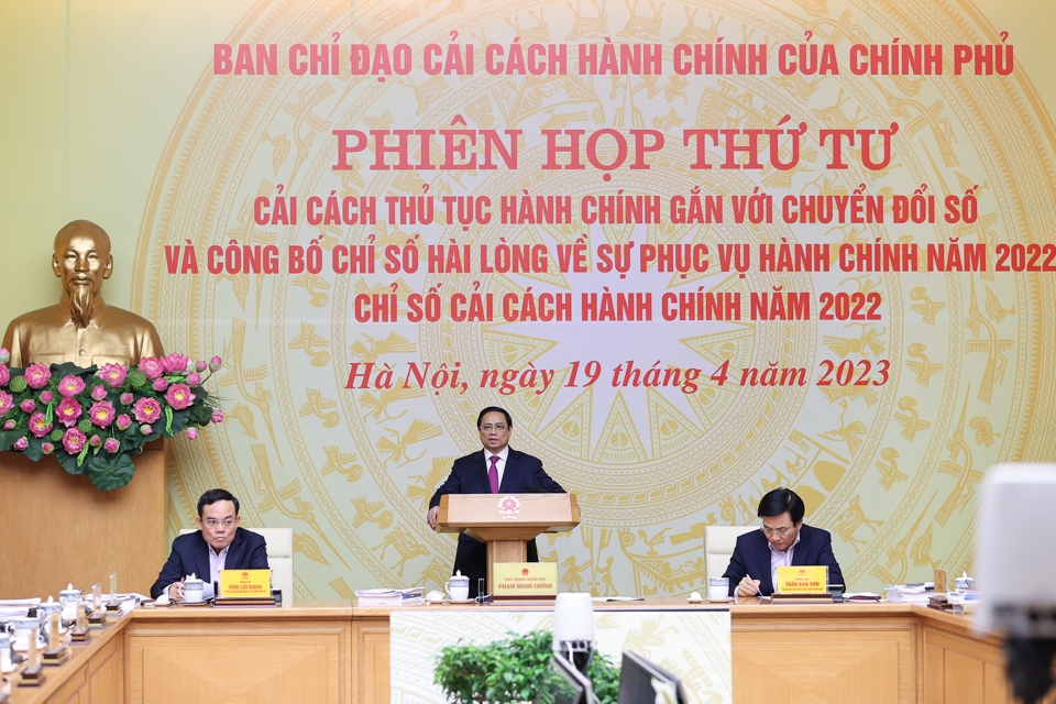 Thủ tướng Phạm Minh Ch&iacute;nh, Trưởng Ban Chỉ đạo cải c&aacute;ch h&agrave;nh ch&iacute;nh (CCHC) của Ch&iacute;nh phủ, chủ tr&igrave; Phi&ecirc;n họp thứ 4 của Ban Chỉ đạo.