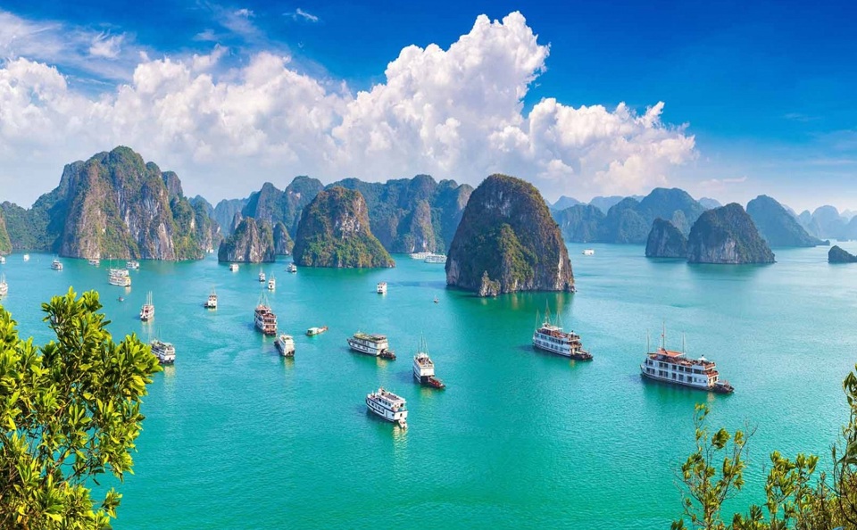 Vịnh Hạ Long, địa điểm du lịch tr&ecirc;n vịnh nổi tiếng tại Quảng Ninh. Ảnh internet.