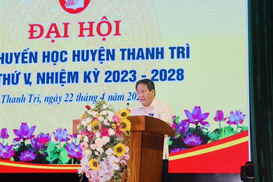 Chủ tịch UBND huyện Thanh Tr&igrave; Nguyễn Tiến Cường ph&aacute;t biểu tại Đại hội