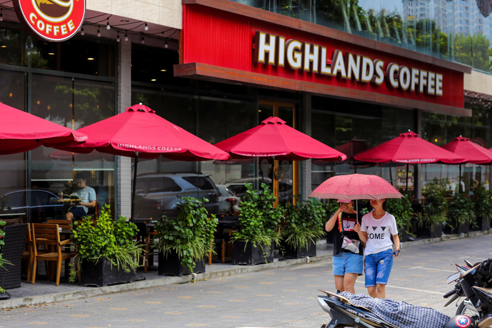 Highlands Coffee một trong những thương hiệu Việt th&agrave;nh c&ocirc;ng trong việc nhượng quyền thương hiệu. Ảnh: Ho&agrave;i Nam