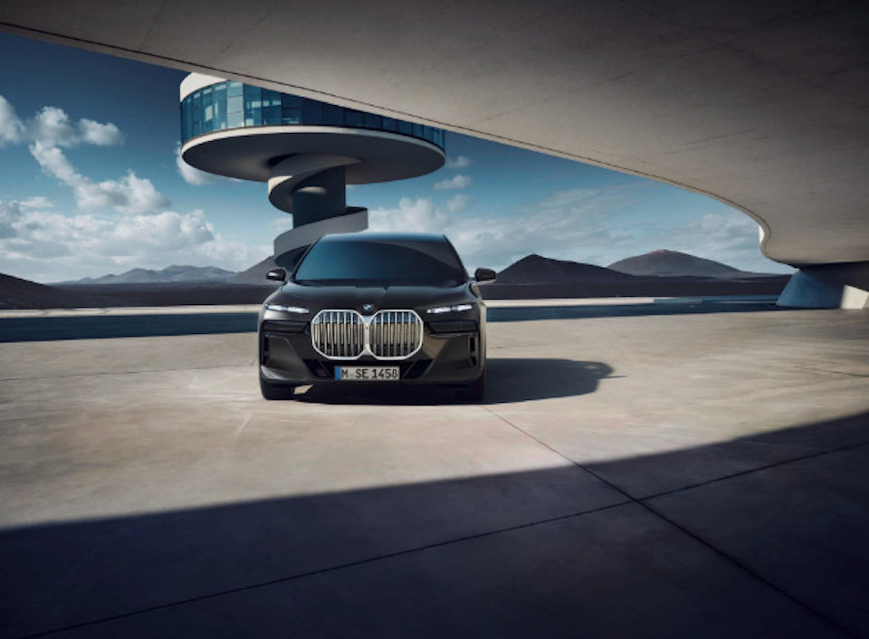 BMW 7-Series thế hệ mới với mẫu m&atilde; cực đẹp