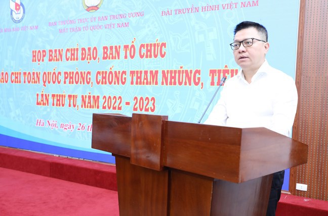 Chủ tịch Hội Nh&agrave; b&aacute;o Việt Nam, Ph&oacute; Trưởng Ban Chỉ đạo Giải Giải b&aacute;o ch&iacute; to&agrave;n quốc ph&ograve;ng, chống tham nhũng, ti&ecirc;u cực lần thứ tư, năm 2022-2023 c&ocirc;ng bố Quyết định kiện to&agrave;n Ban Chỉ đạo, Ban Tổ chức &nbsp;