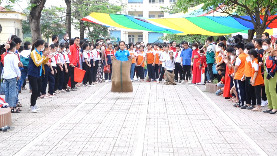 Huyện Thanh Oai: Gần 2.000 học sinh tiểu học trải nghiệm nhiều hoạt động bổ ích - Ảnh 3